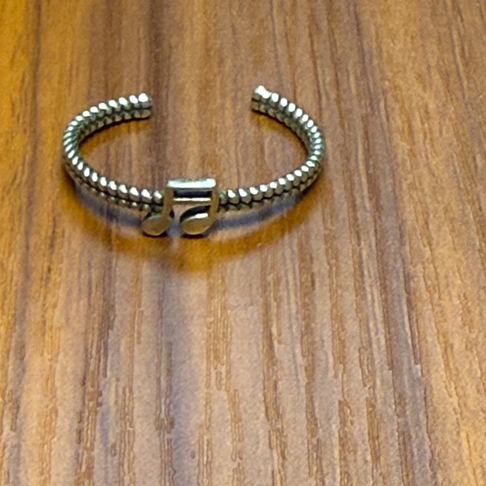 Sterling Silver 925  Beaded ring with Two eighth  notes Initial.Adjustable size.